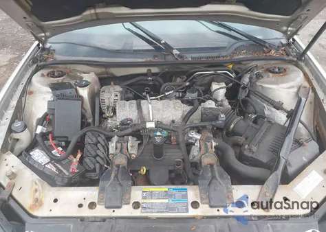 2008 Pontiac Grand Prix z USA, uszkodzony, nr VIN 2G2WP552781112845